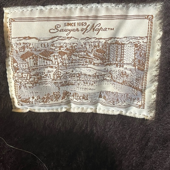 Genuine shearling men’s jacket..very warm! Hardly warn! Fits size 48. - Picture 5 of 7